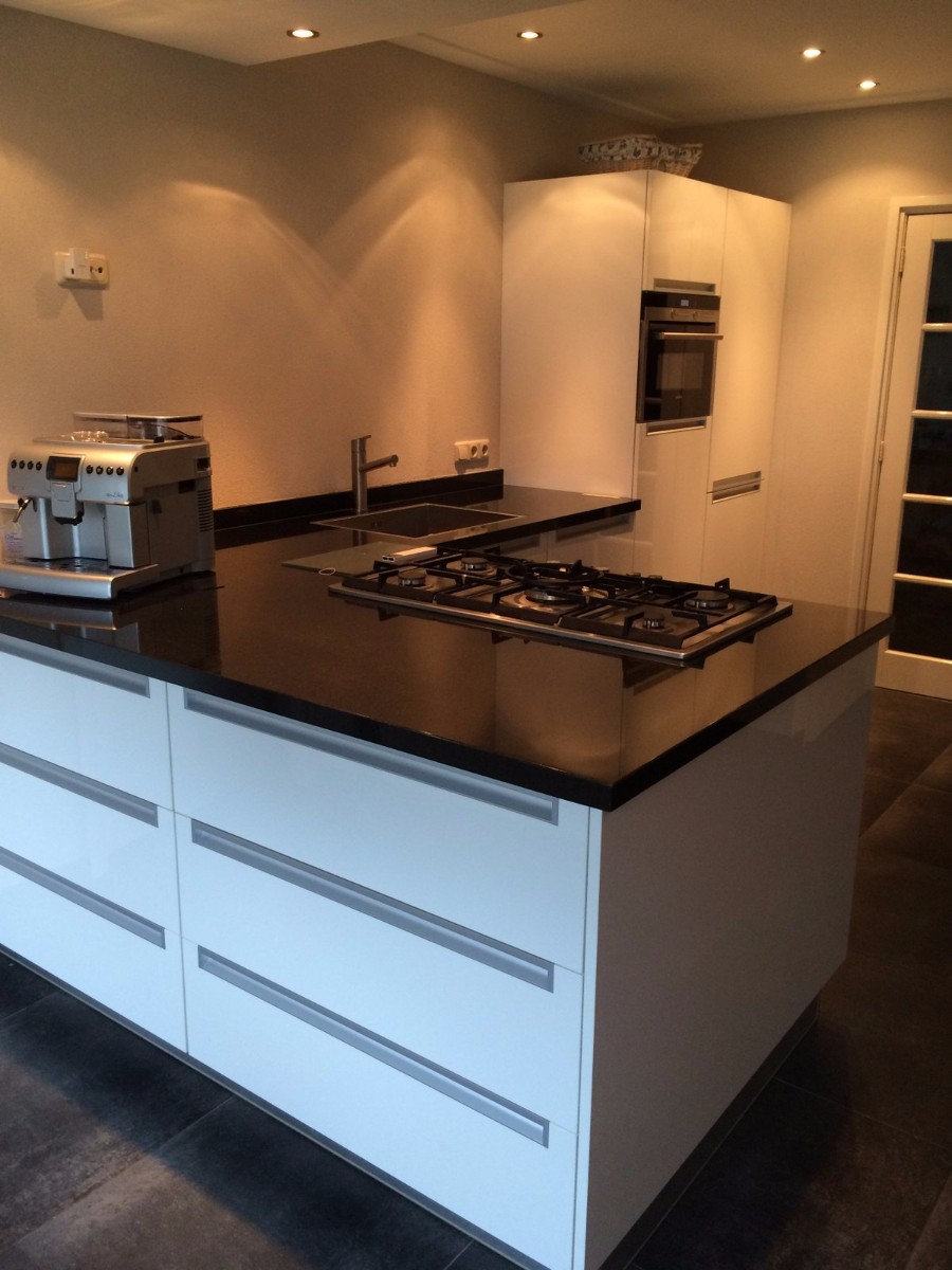 Keukens • a2 maatwerk design Keuken houten modern